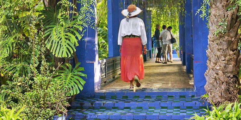walking through the blue of Villa Oasis