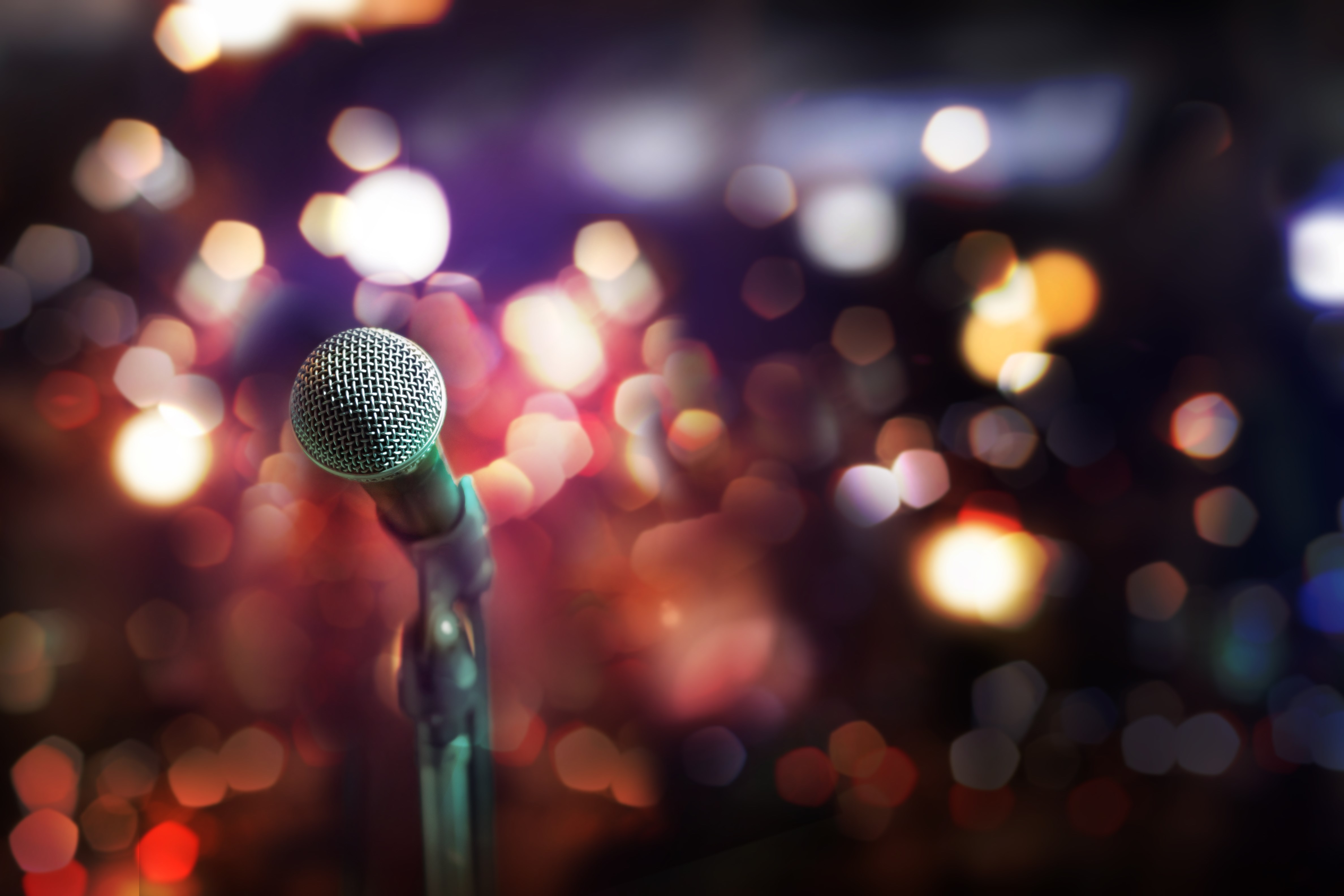 Microphone